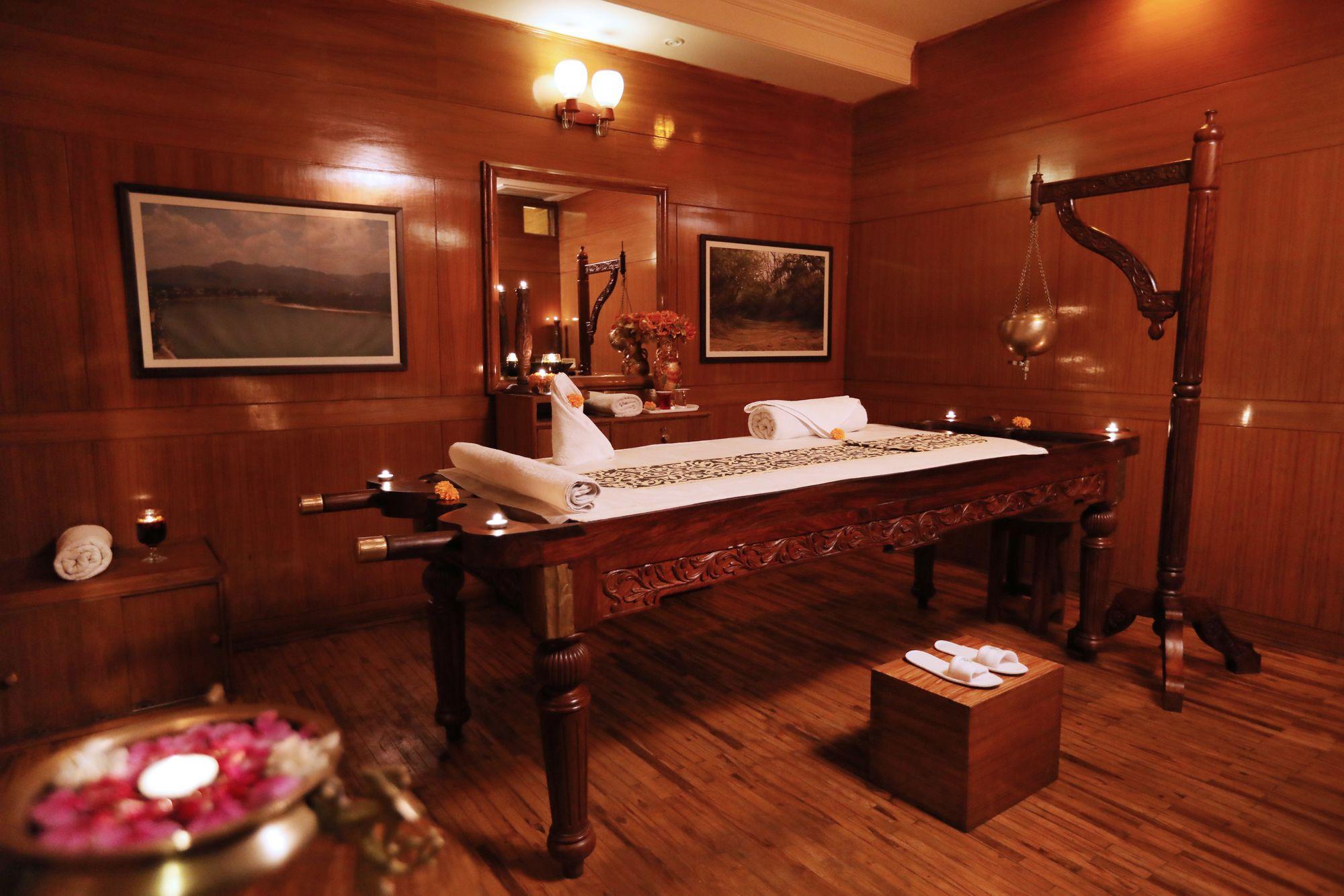 GANGA KINARE- A Riverside Boutique Resort, Rishīkesh Extérieur photo