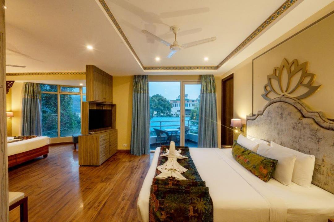GANGA KINARE- A Riverside Boutique Resort, Rishīkesh Extérieur photo