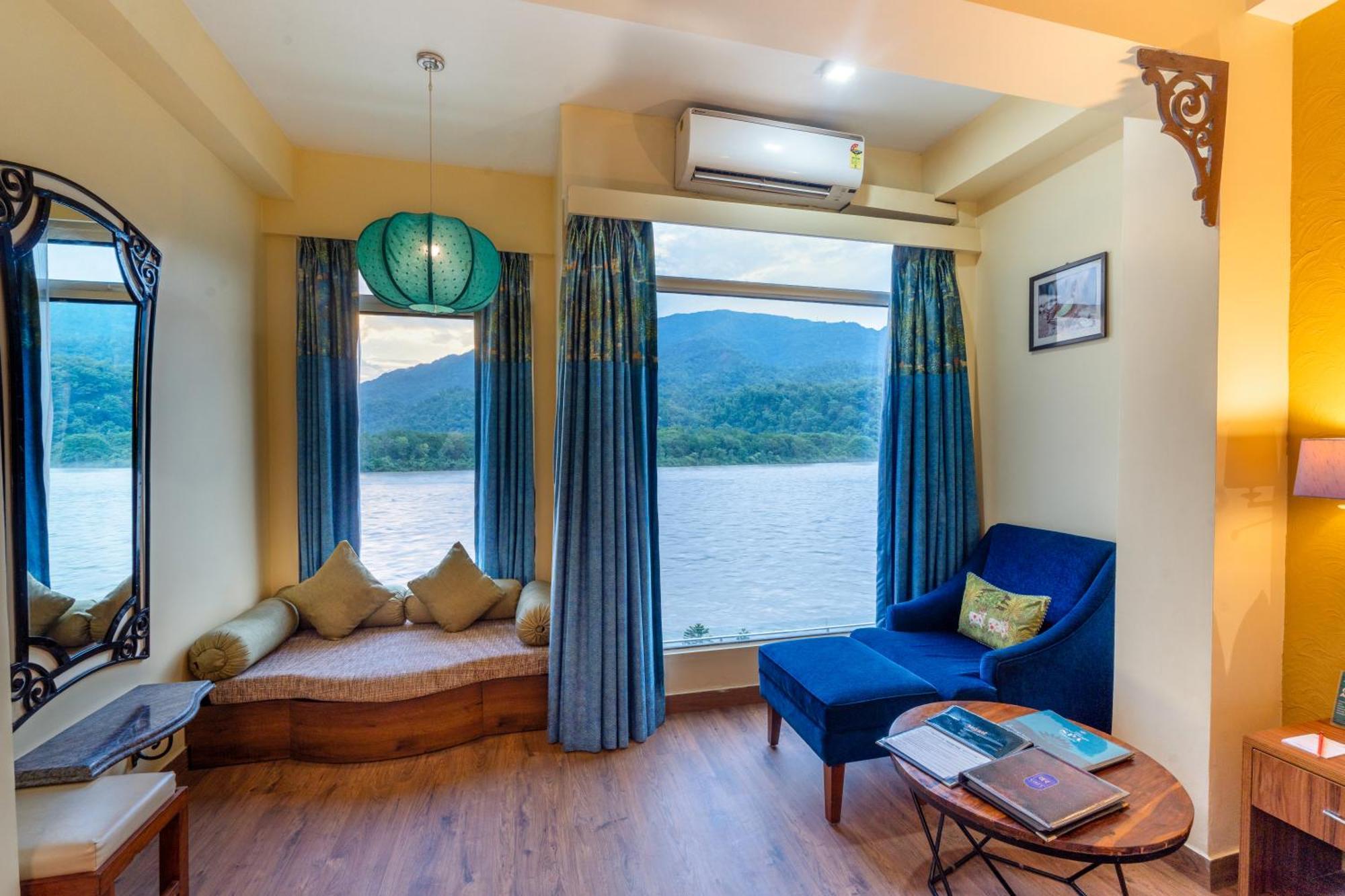 GANGA KINARE- A Riverside Boutique Resort, Rishīkesh Extérieur photo